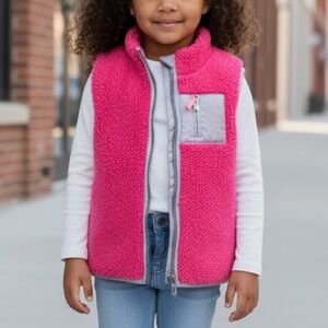 (NWOT) Carter’s Girl’s Pink Sherpa Vest, Size: 6